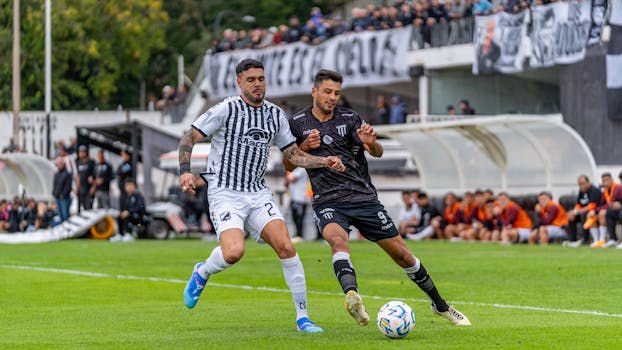 Maksaako Pankkikortti: Onko Korttimaksaminen Kuluton Ja Kannattaako Sitä Käyttää